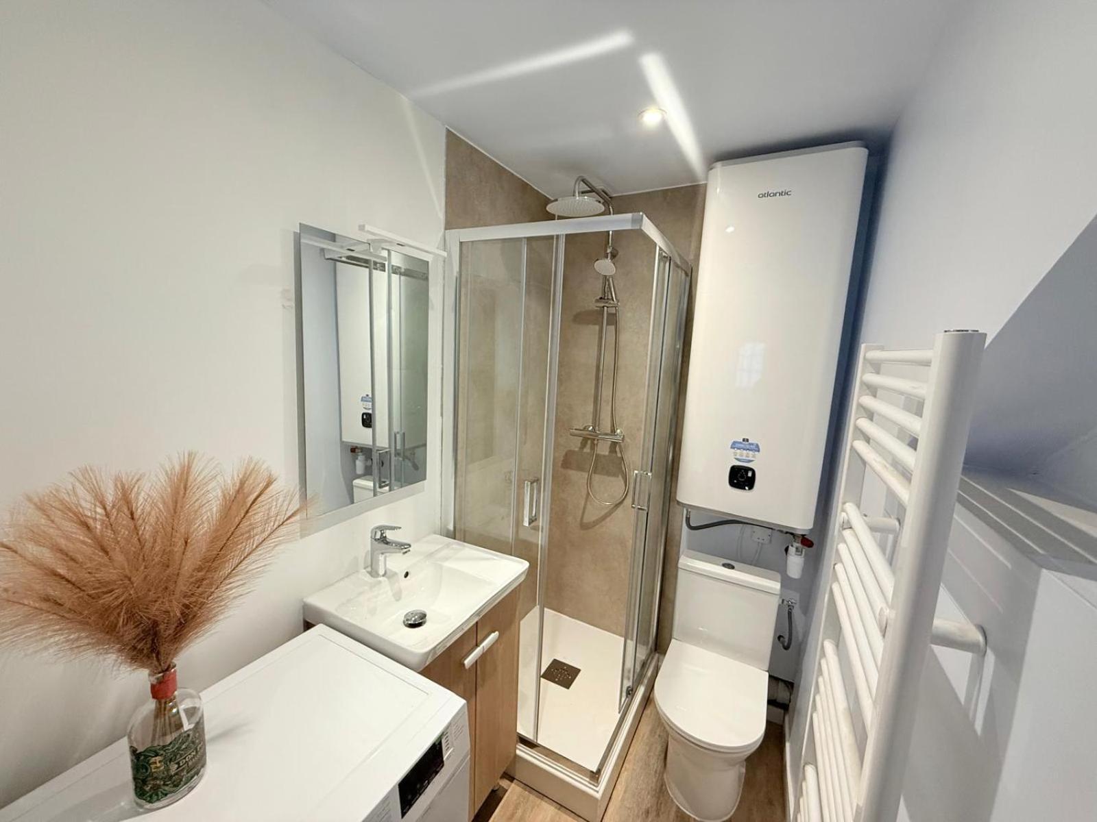 Cosy Azur & Corail ! 2ch Proche De Verdun Appartement *